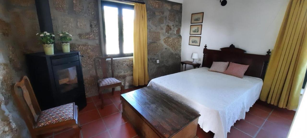 Ferienhaus Casa Dos Bisavos- Slow Down Na Rota Do Romanico Porto