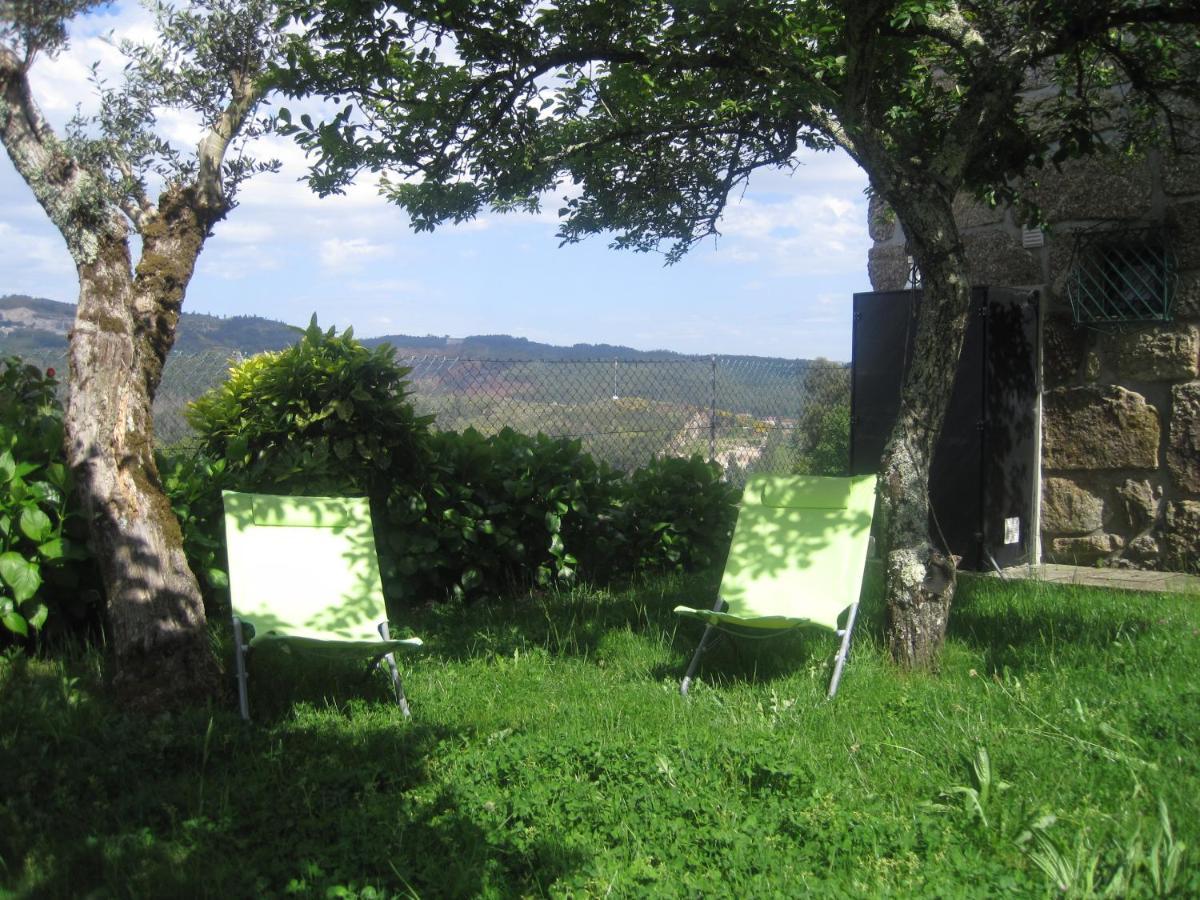 Casa Dos Bisavos- Slow Down Na Rota Do Romanico Ferienhaus